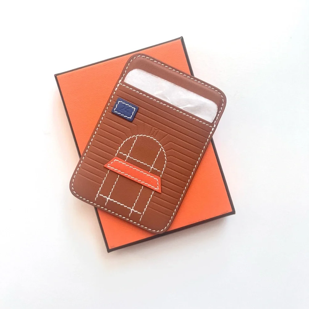 🔥 HERMES Faubourg MagSafe Card Holder in Gold Swift Calfskin
